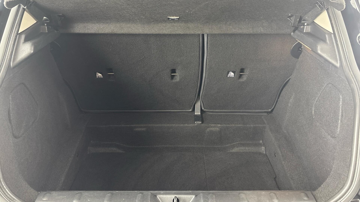 Used MINI Hatch 2019 for sale - 77925172: Photo 13