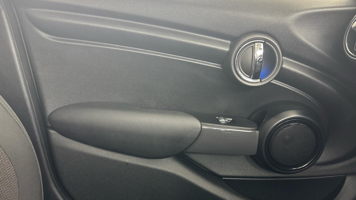 Used MINI Hatch 2019 for sale - 77925172: Photo 30