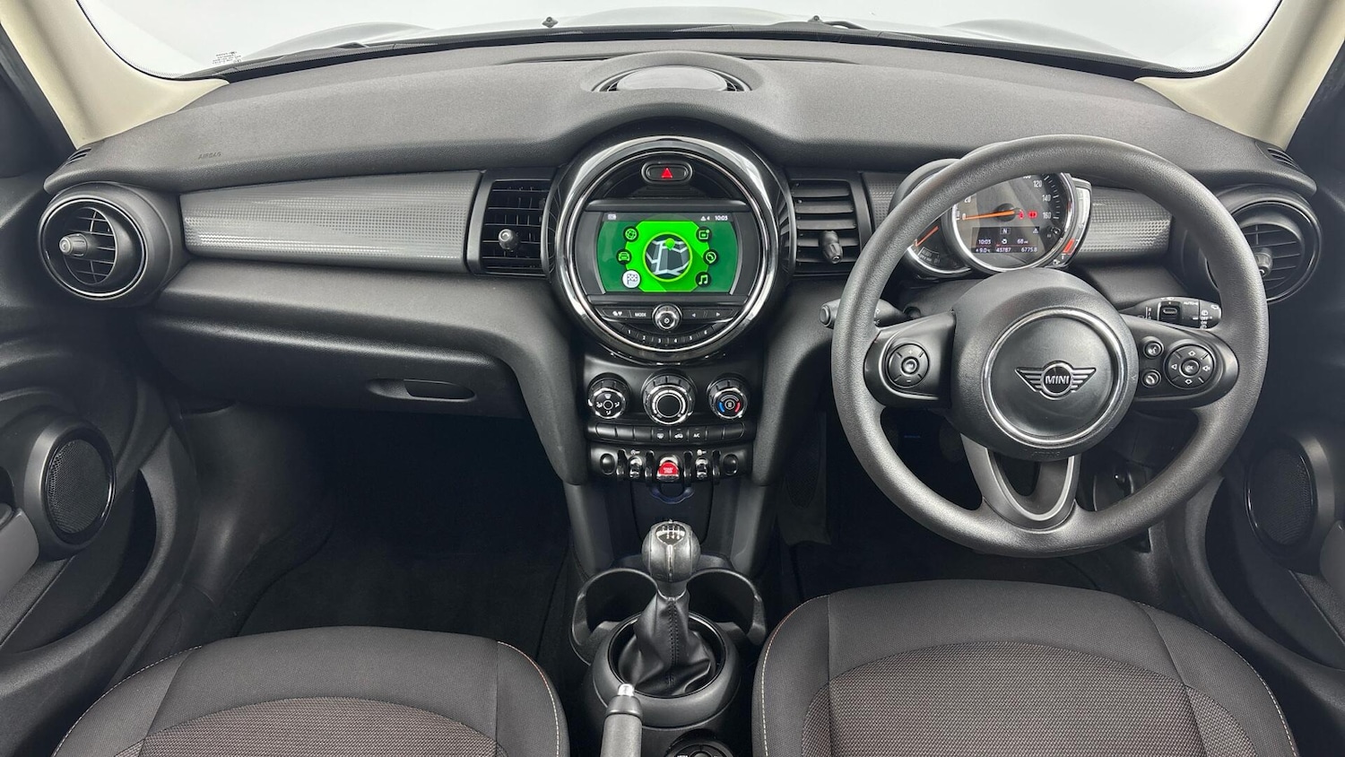 Used MINI Hatch 2019 for sale - 77925172: Photo 4