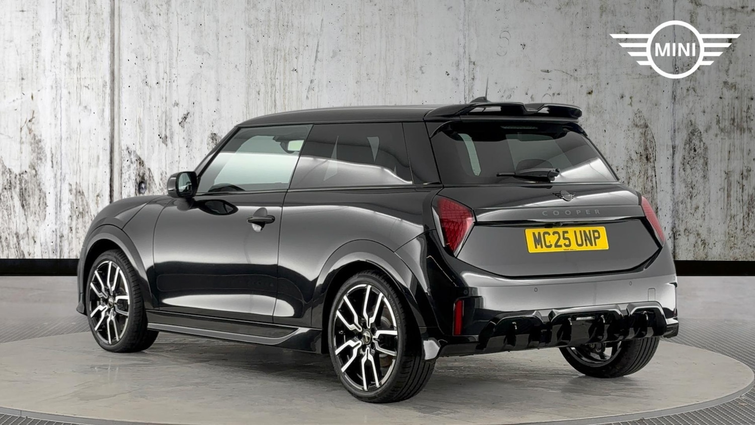 Used MINI Hatch 2025 for sale - 77387159: Photo 2