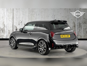Used MINI Hatch 2025 for sale - 77387159: Photo