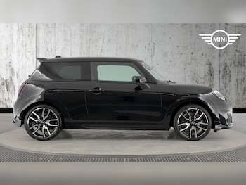 Used MINI Hatch 2025 for sale - 77387159: Photo