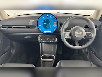 Used MINI Hatch 2025 for sale - 77330400: Photo