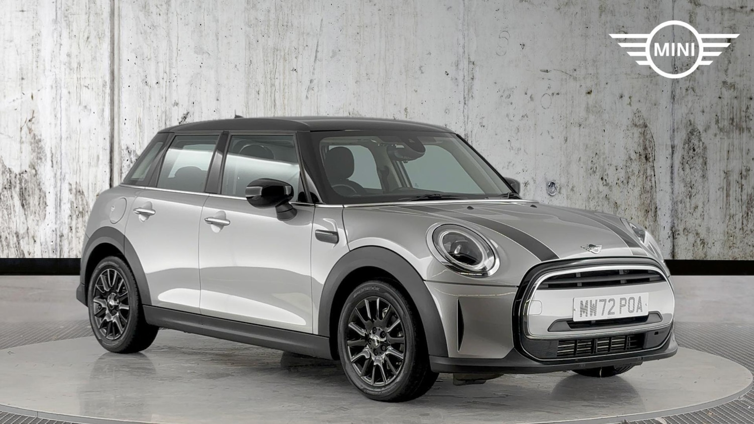 Used MINI Hatch 2023 for sale - 76760069: Photo 1