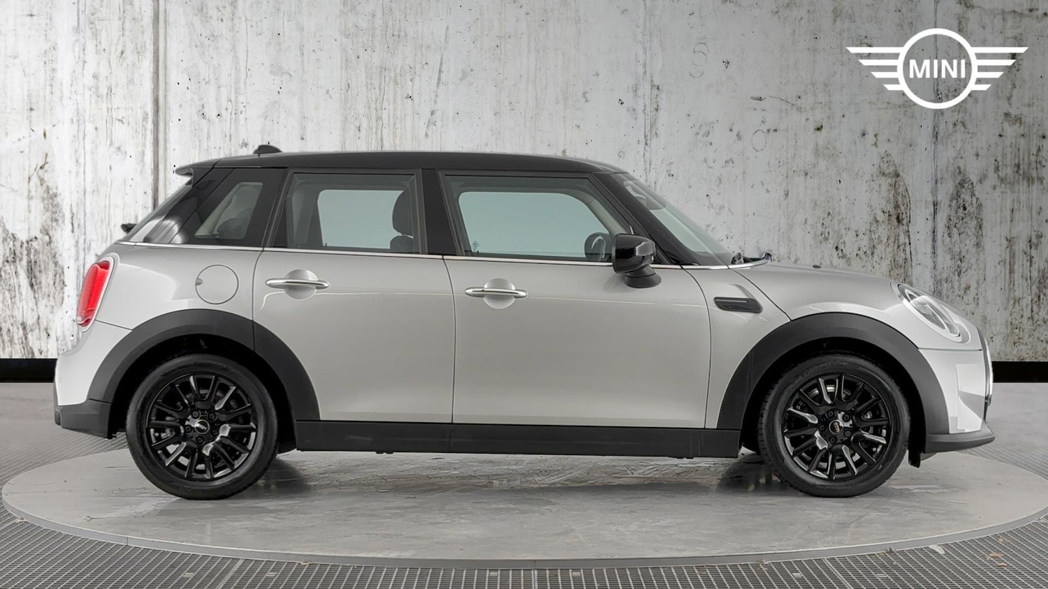 Used MINI Hatch 2023 for sale - 76760069: Photo 3