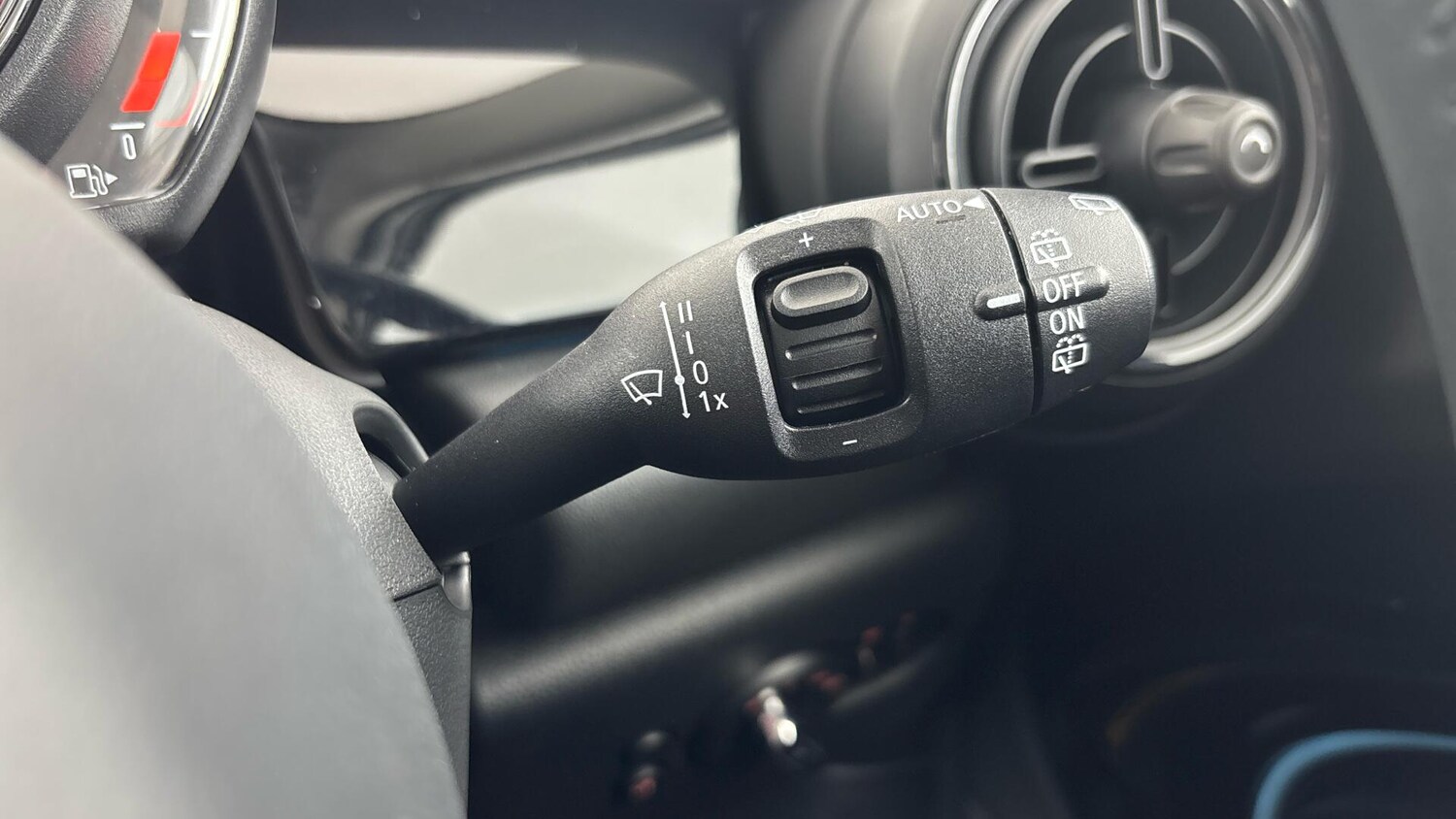 Used MINI Hatch 2023 for sale - 76760069: Photo 33