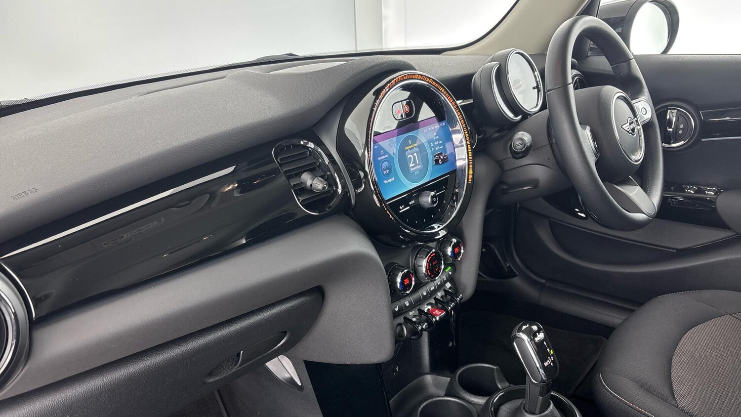 Used MINI Hatch 2023 for sale - 76760069: Photo 7