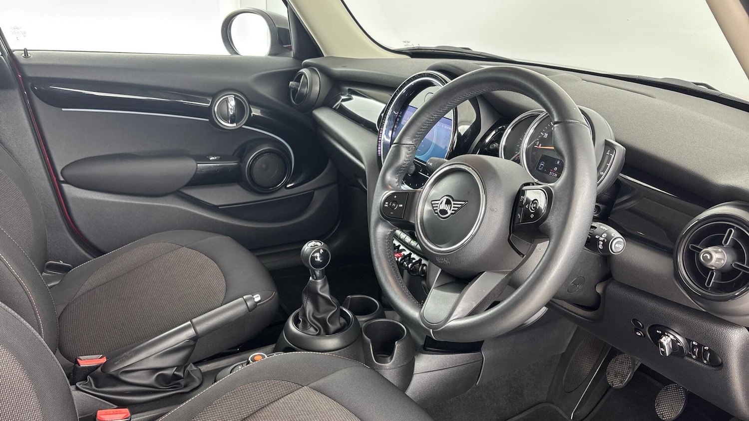 Used MINI Hatch 2021 for sale - 77175368: Photo 6