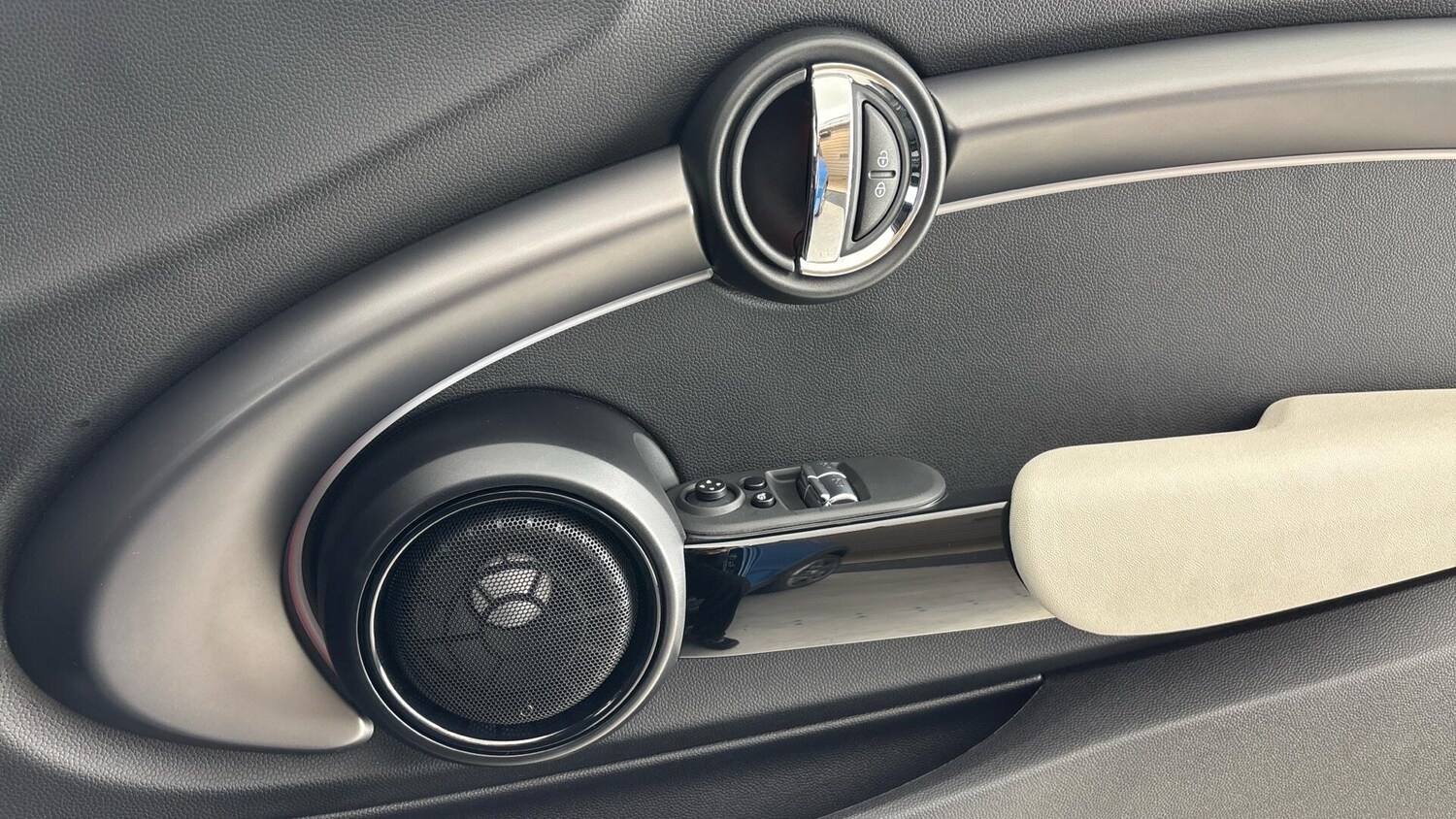 Used MINI Hatch 2021 for sale - 76760083: Photo 20