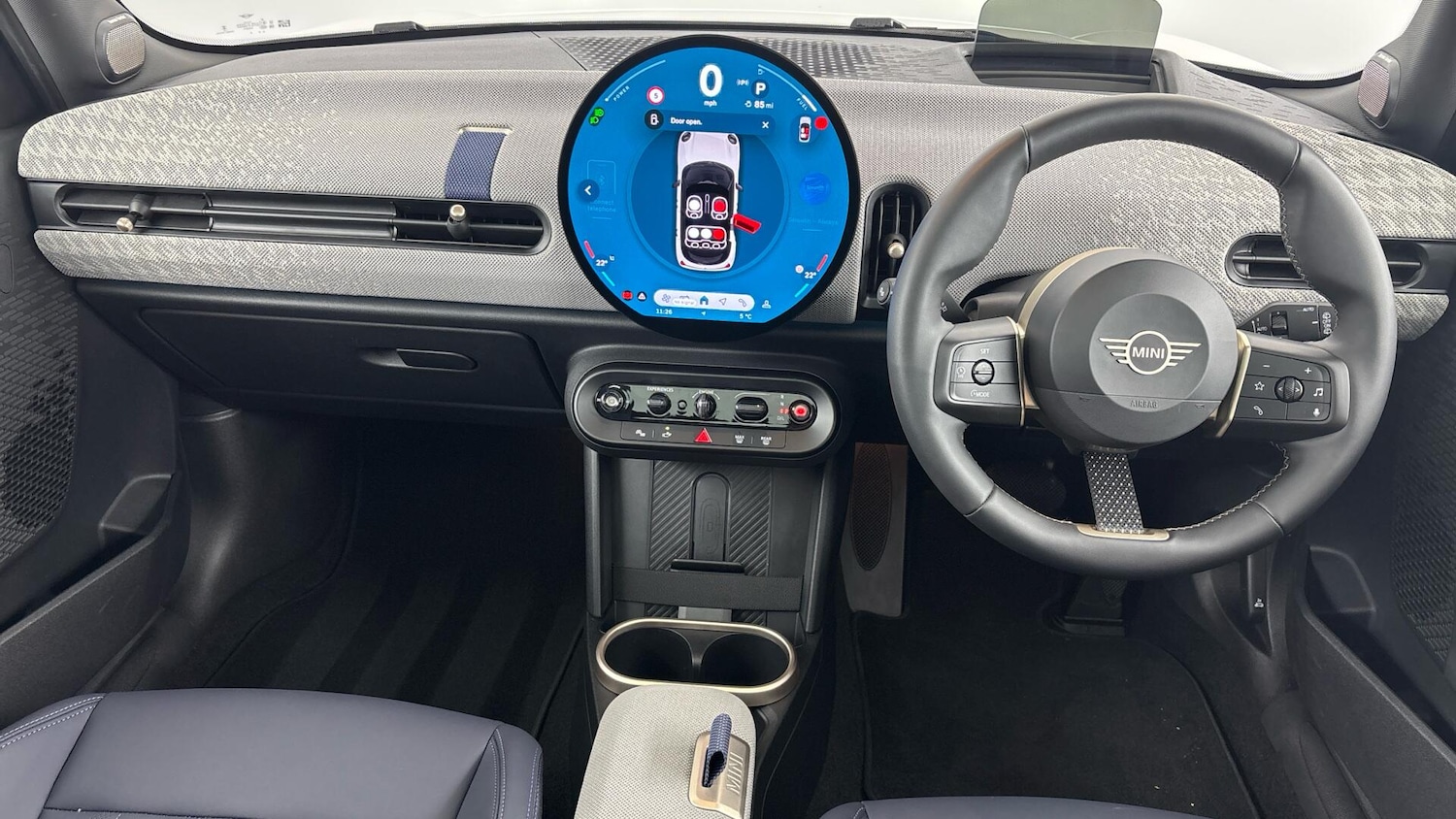 Used MINI Cooper 2024 for sale - 76760093: Photo 4