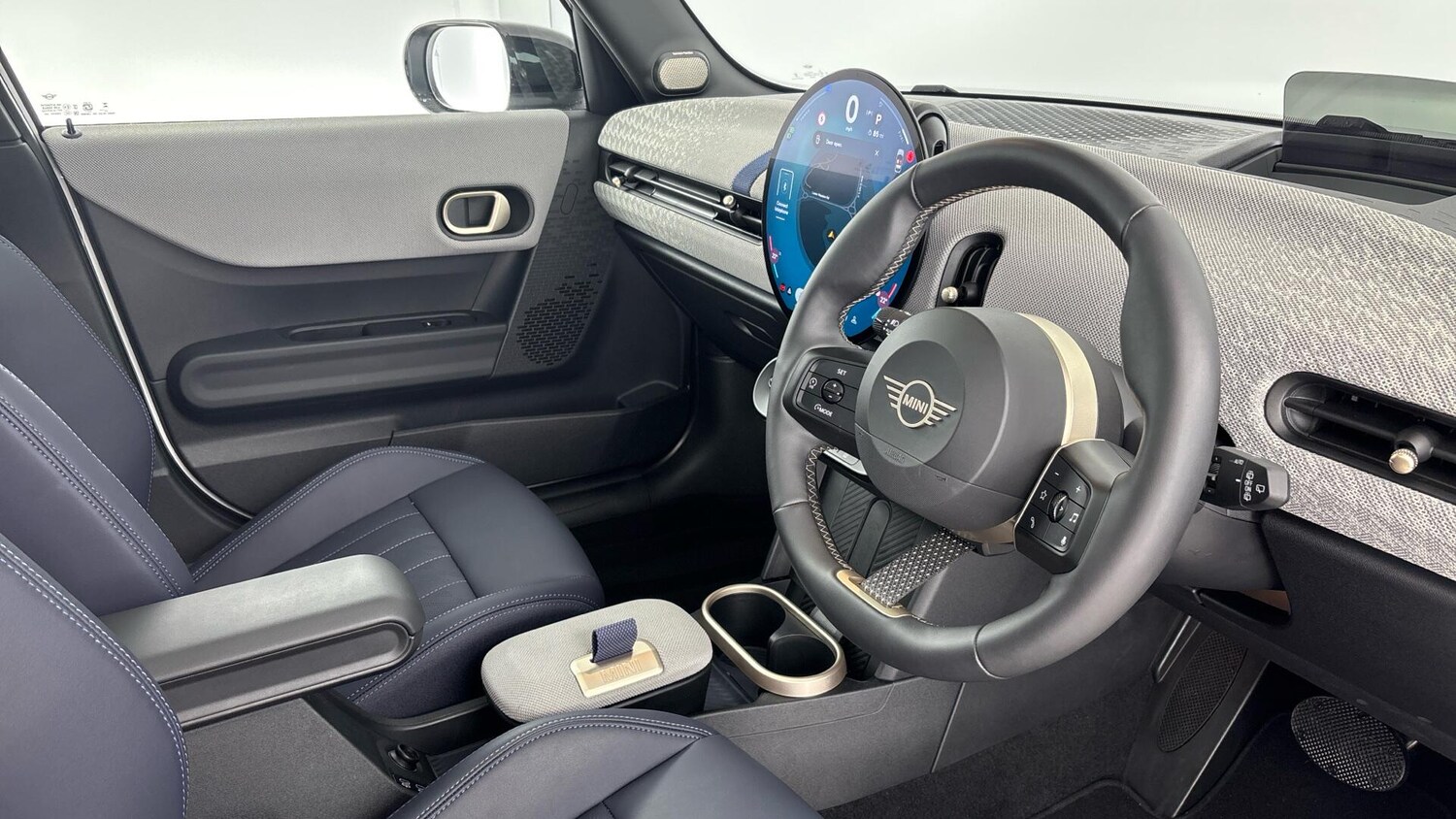 Used MINI Cooper 2024 for sale - 76760093: Photo 6