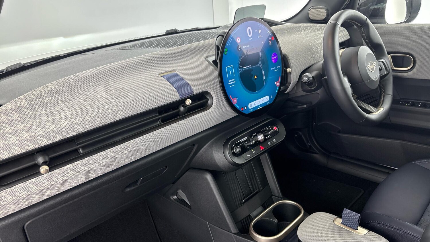 Used MINI Cooper 2024 for sale - 76760093: Photo 7