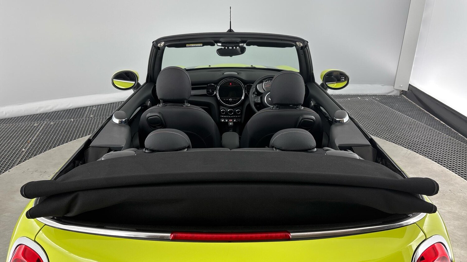 Used MINI Convertible 2022 for sale - 76760059: Photo 21