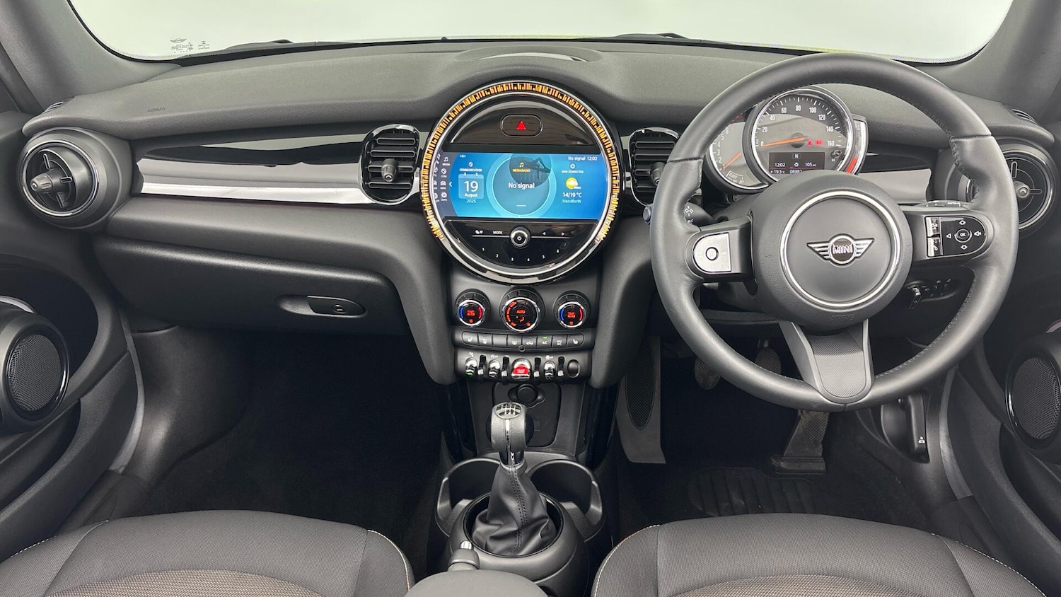 Used MINI Convertible 2022 for sale - 76760059: Photo 4