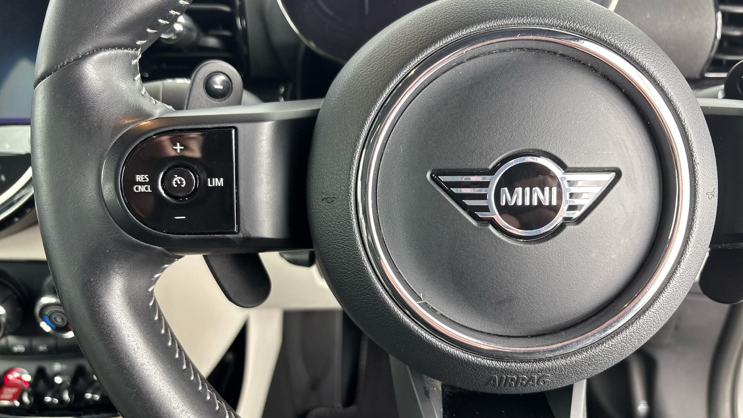 Used MINI Clubman 2021 for sale - 77015918: Photo 17