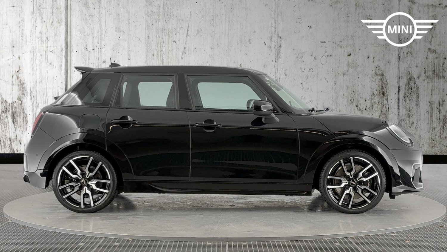 Used MINI Cooper 2025 for sale - 76832931: Photo 3