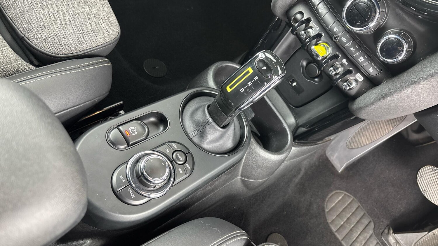 Used MINI Hatch 2022 for sale - 76760072: Photo 10