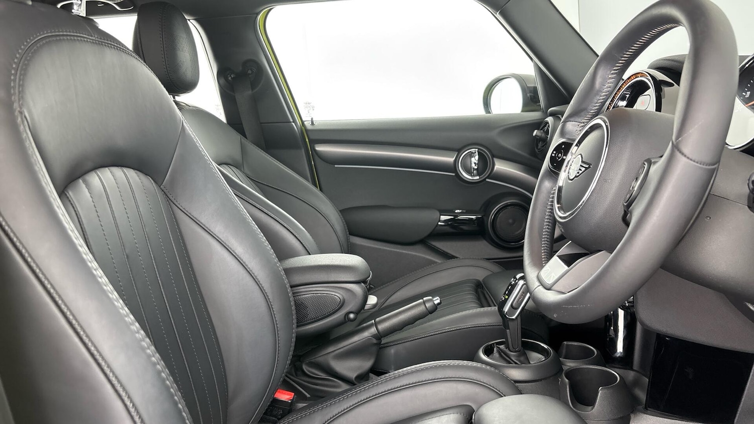 Used MINI Hatch 2022 for sale - 76832427: Photo 11