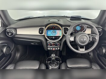 Used MINI Convertible 2021 for sale - 77839106: Photo