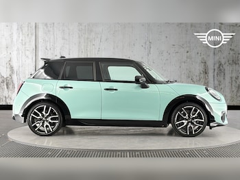 Used MINI Hatch 2025 for sale - 78058509: Photo