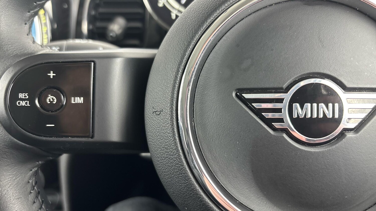 Used MINI Hatch 2023 for sale - 76952986: Photo 17