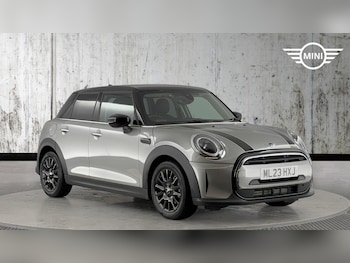 2023 (23) - 5-Door Hatch Cooper Classic