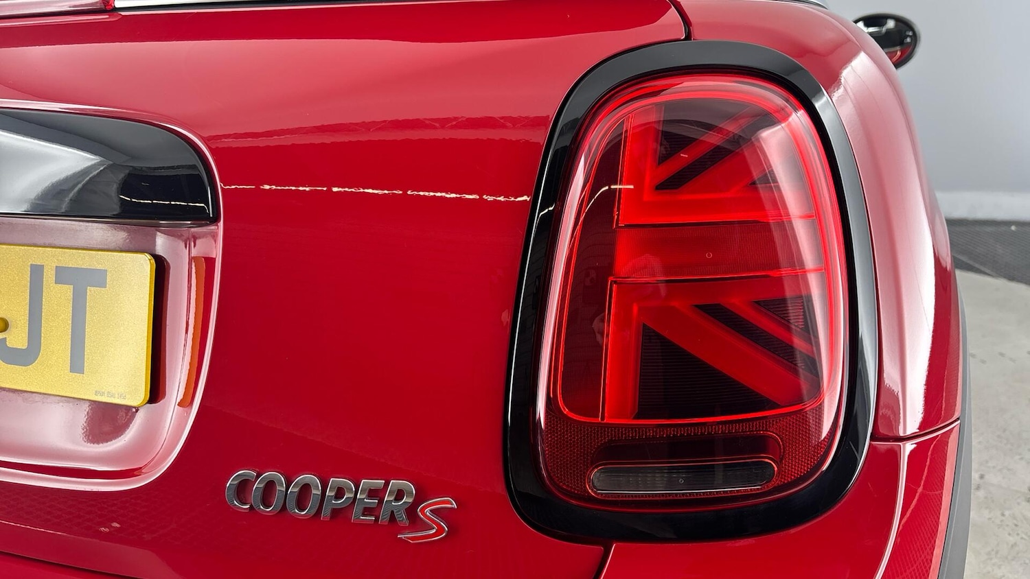 Used MINI Convertible 2018 for sale - 77278656: Photo 22