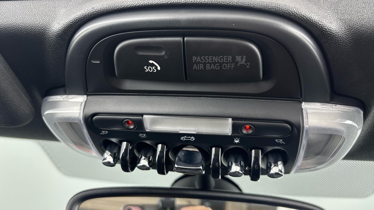 Used MINI Convertible 2018 for sale - 77278656: Photo 39