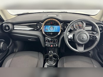 Used MINI Hatch 2022 for sale - 76832335: Photo