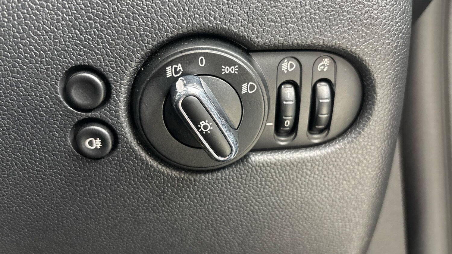 Used MINI Convertible 2022 for sale - 76760038: Photo 36