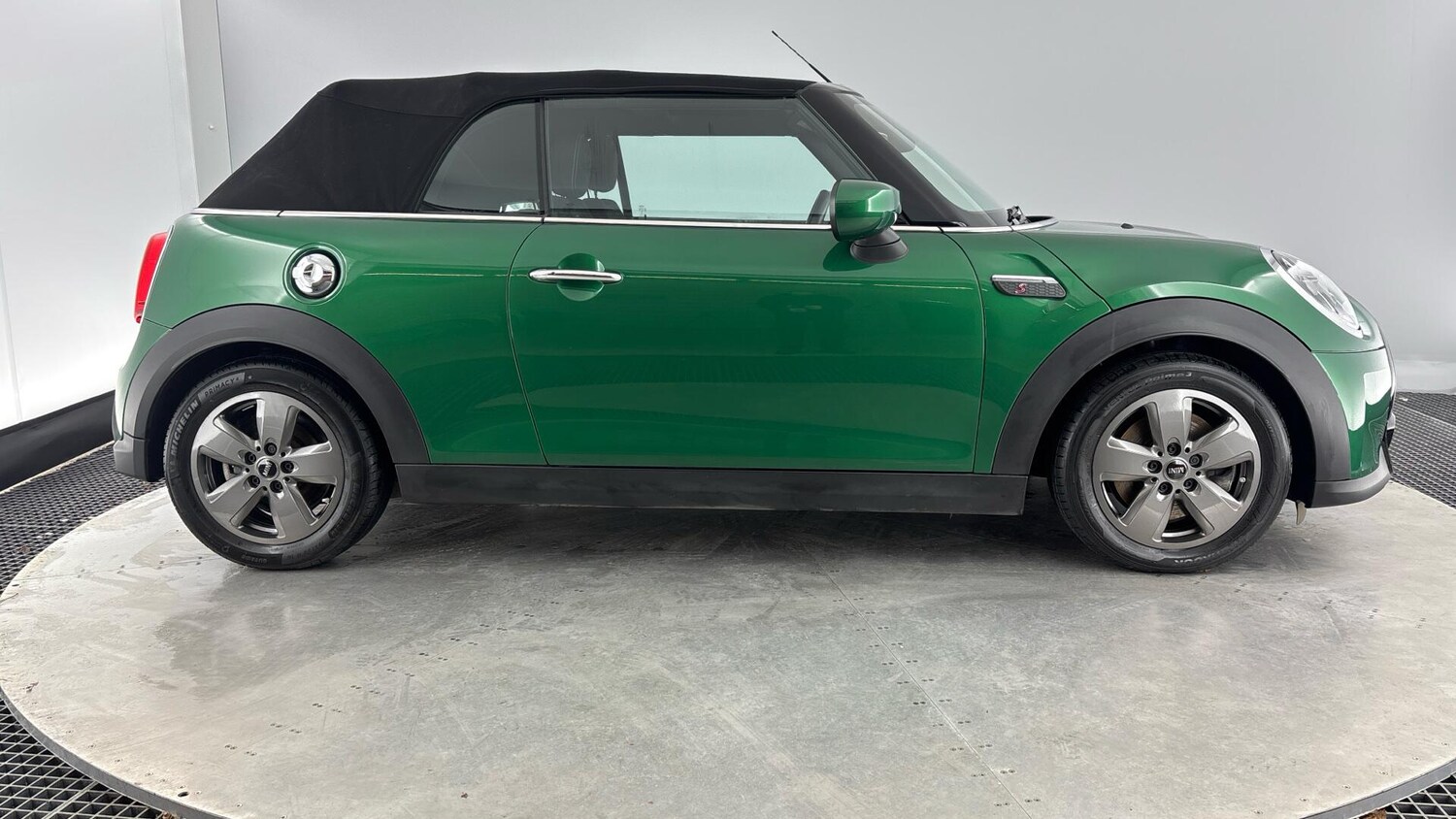 Used MINI Convertible 2022 for sale - 76760038: Photo 39