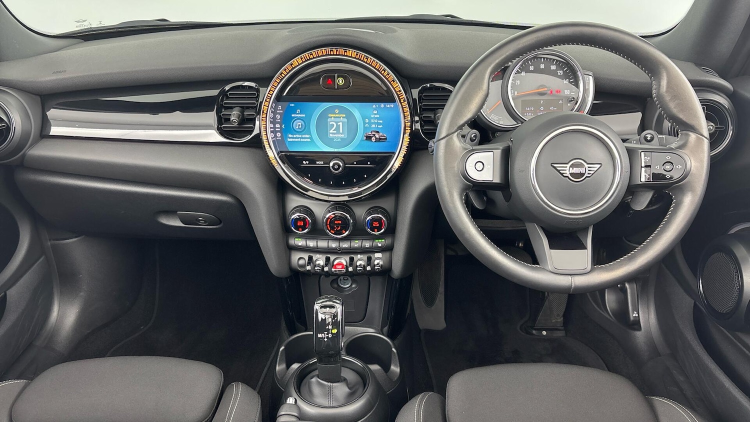 Used MINI Convertible 2022 for sale - 76760038: Photo 4