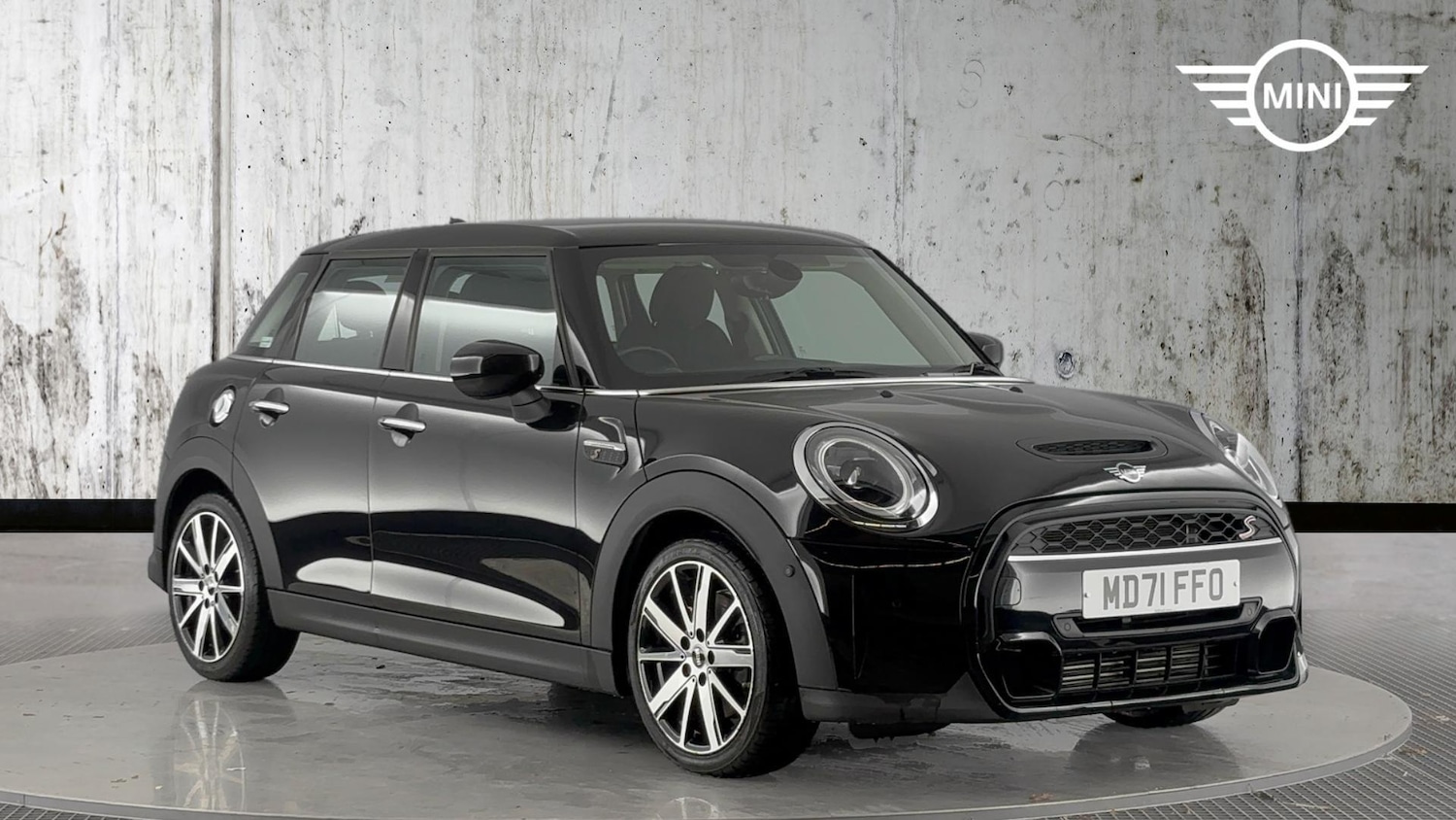 Used MINI Hatch 2022 for sale - 76760100: Photo 1