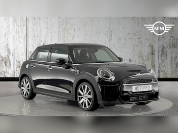 2022 (71) - 2.0 Cooper S Classic 5dr