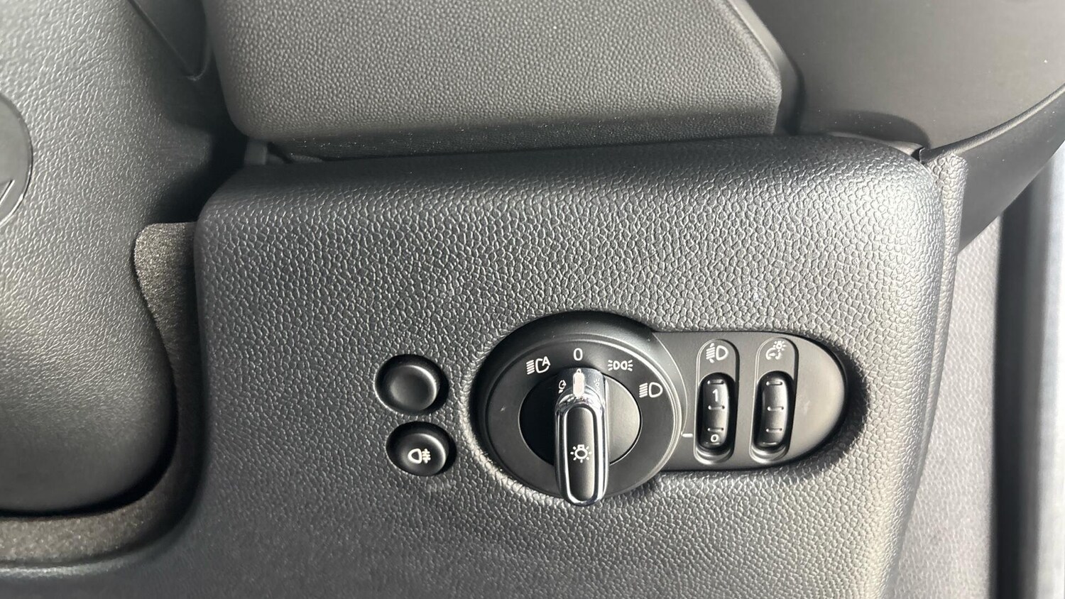 Used MINI Hatch 2022 for sale - 76760100: Photo 29