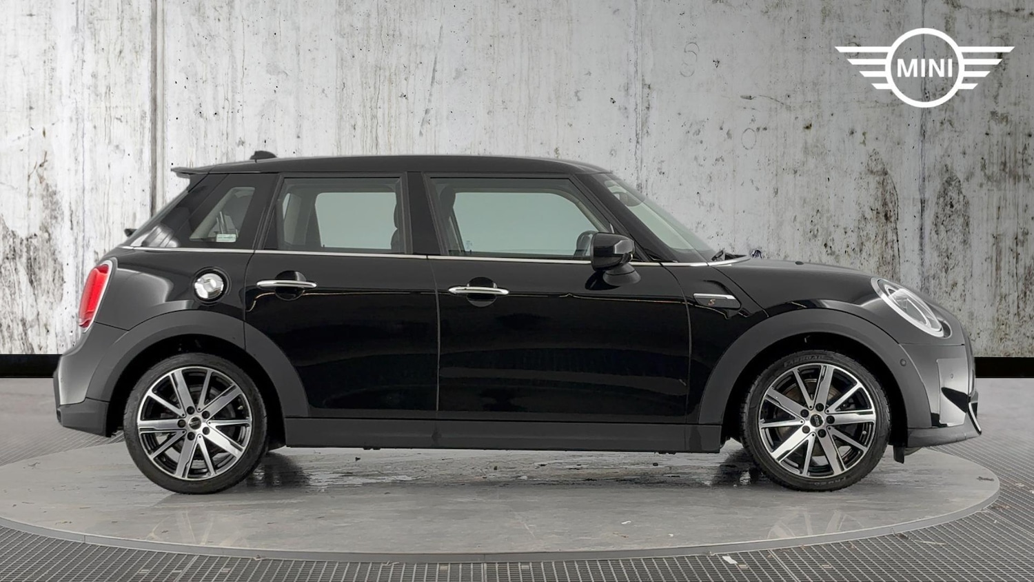 Used MINI Hatch 2022 for sale - 76760100: Photo 3