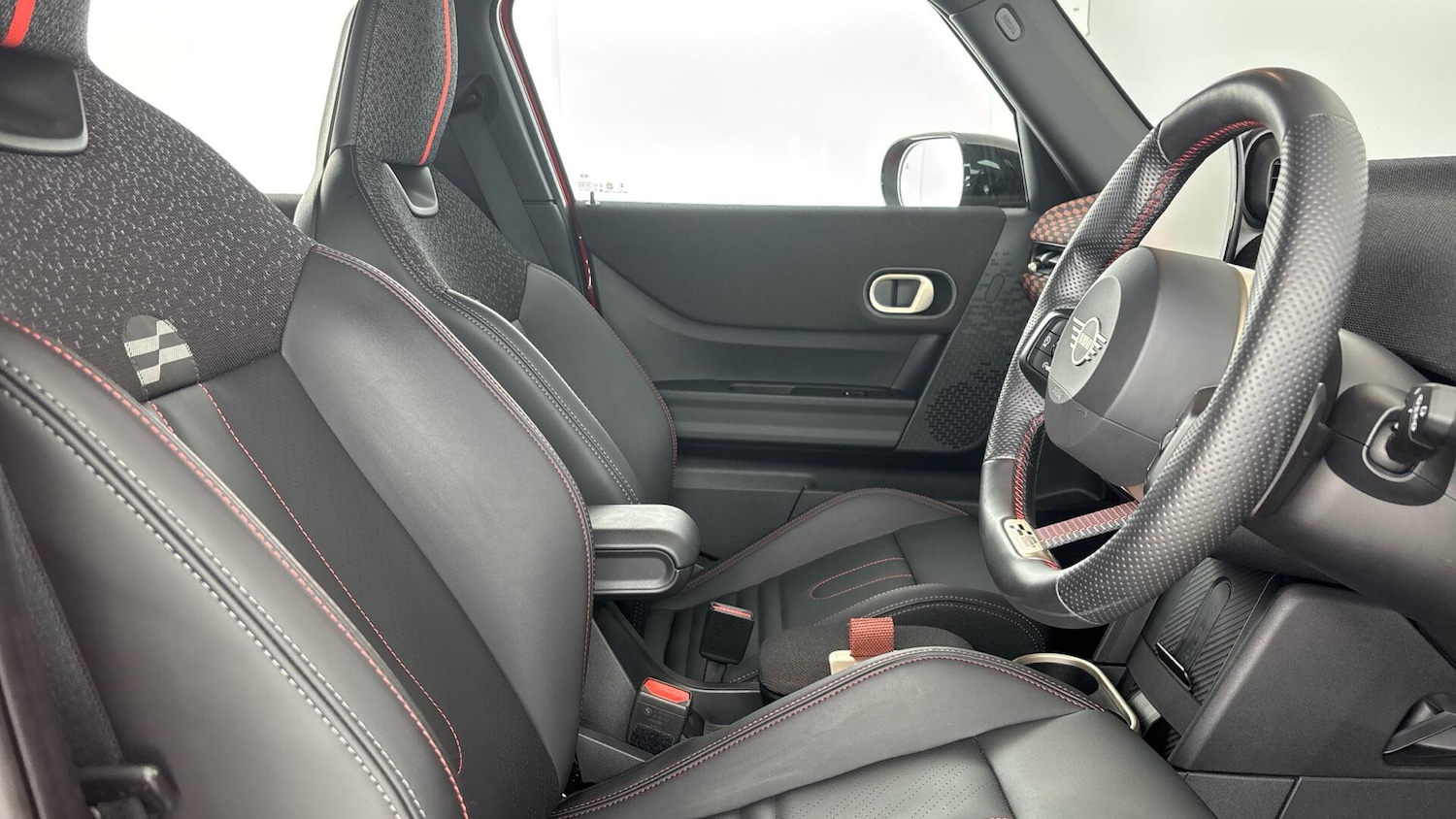 Used MINI Hatch 2024 for sale - 78035050: Photo 11