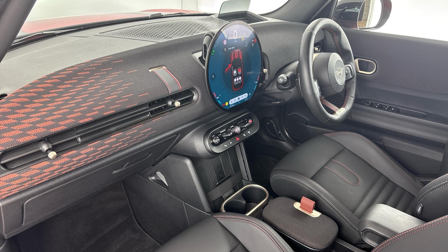 Used MINI Hatch 2024 for sale - 78035050: Photo 7