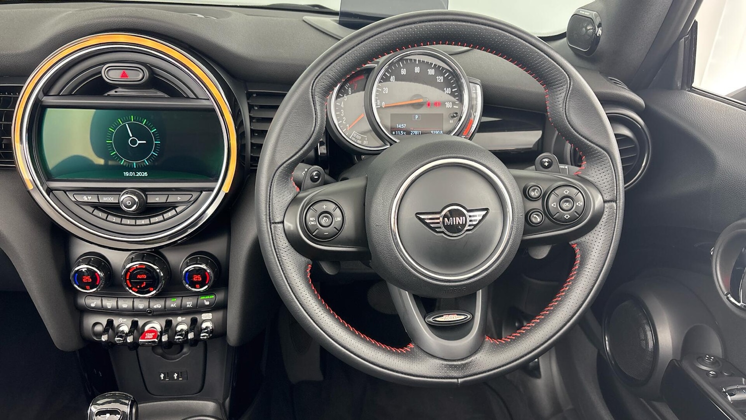 Used MINI Convertible 2018 for sale - 78034124: Photo 5