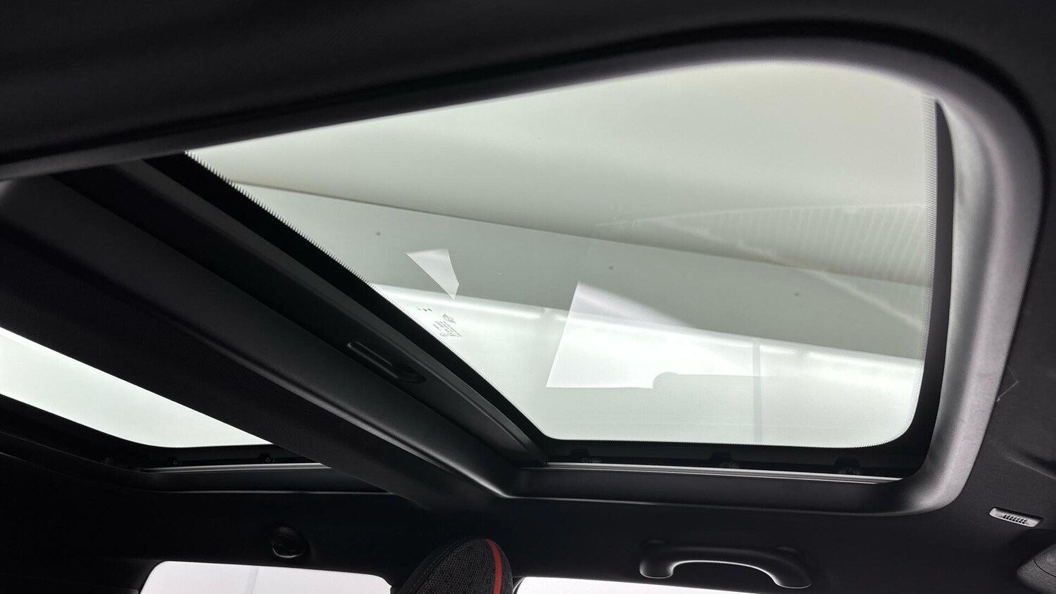 Used MINI Cooper 2025 for sale - 76760037: Photo 26