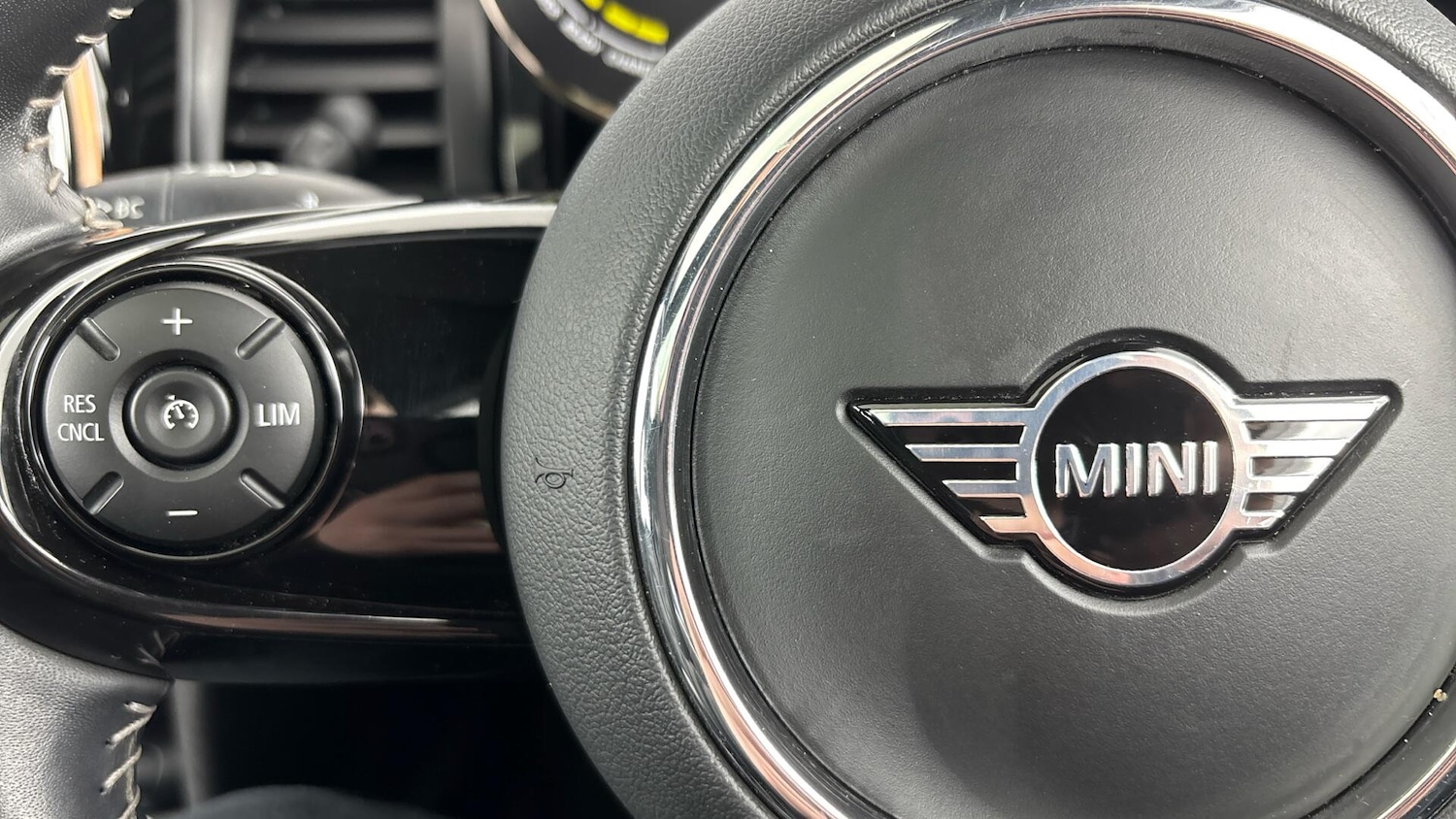 Used MINI Hatch 2020 for sale - 76832367: Photo 17