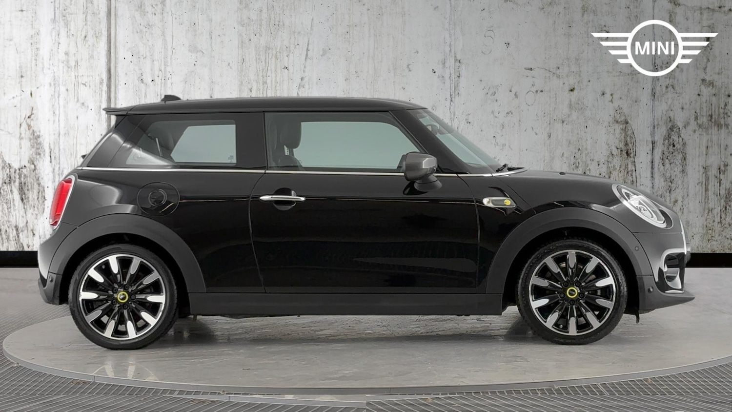 Used MINI Hatch 2020 for sale - 76832367: Photo 3