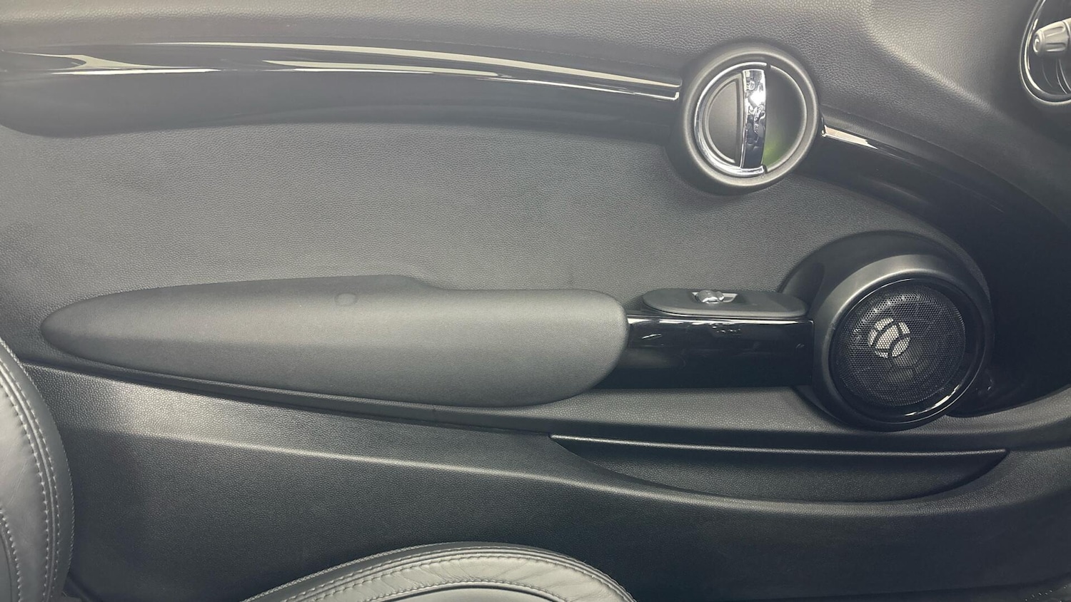 Used MINI Hatch 2020 for sale - 76832367: Photo 39