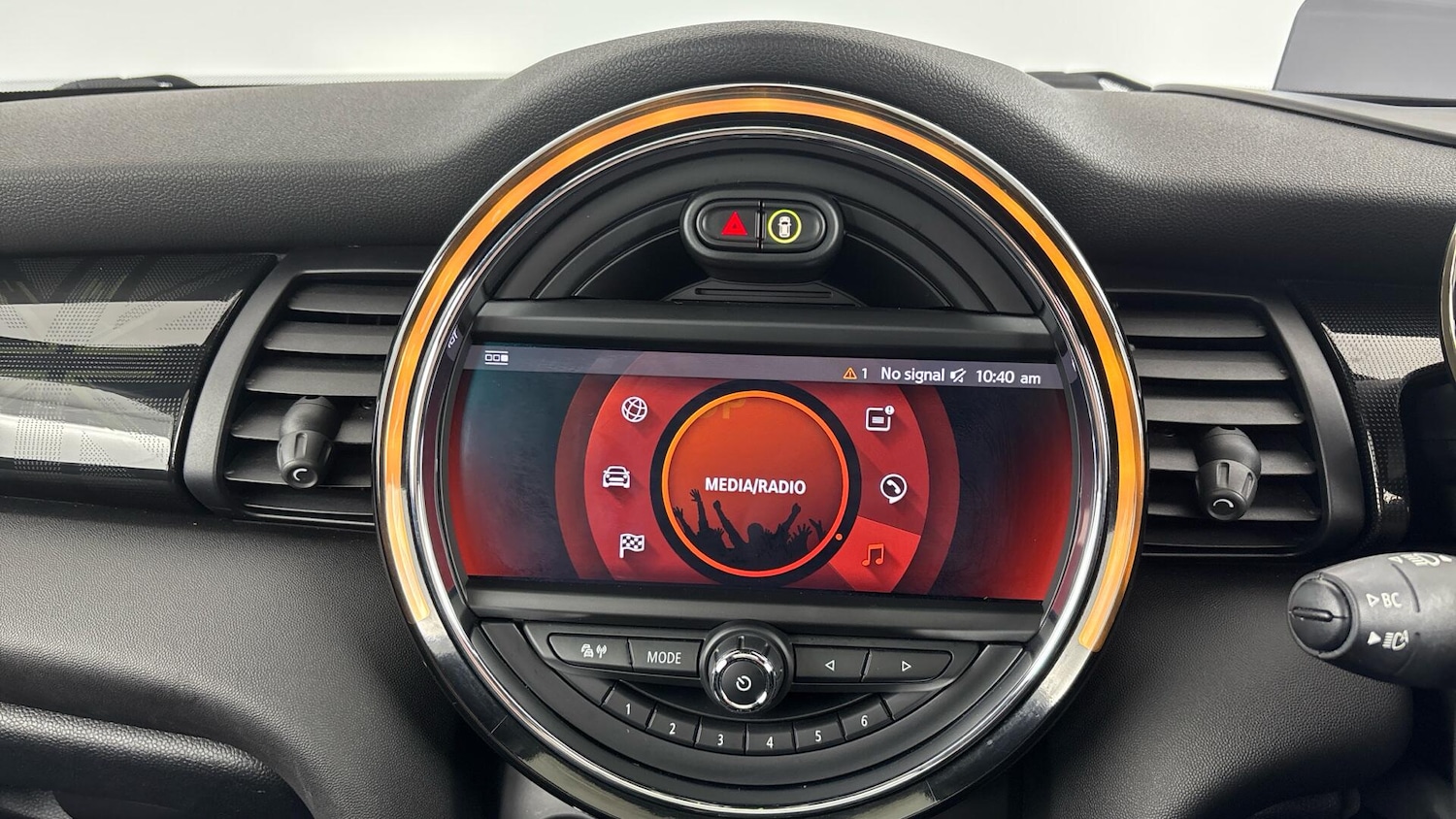 Used MINI Hatch 2020 for sale - 76832367: Photo 8