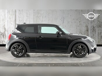 Used MINI Hatch 2023 for sale - 78214605: Photo