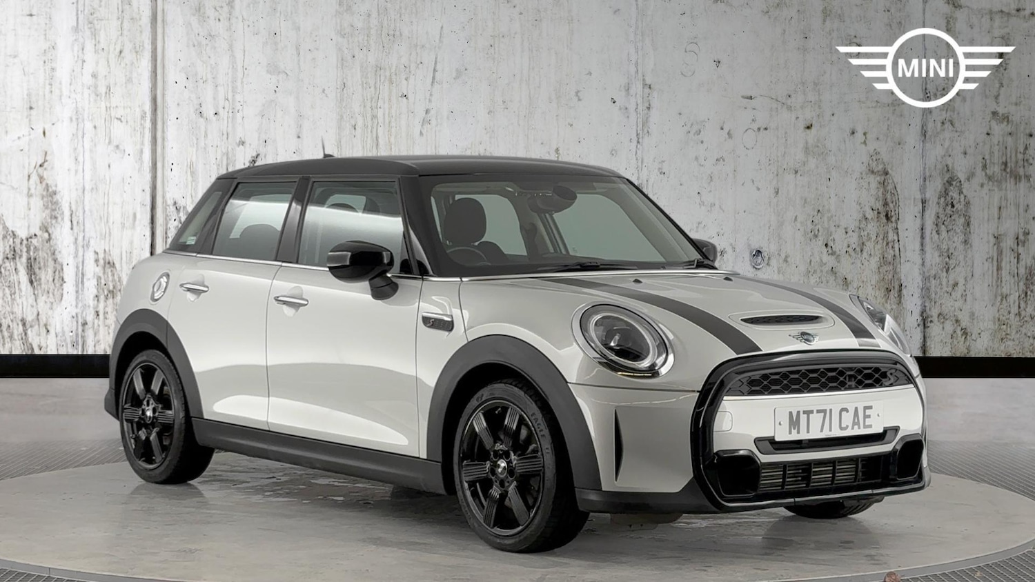 Used MINI Hatch 2021 for sale - 77097875: Photo 1