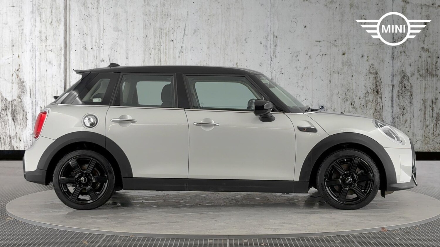 Used MINI Hatch 2021 for sale - 77097875: Photo 3