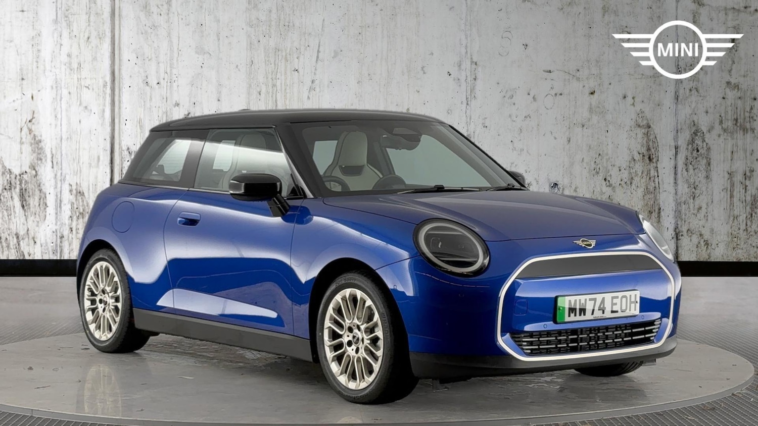 Used MINI Cooper 2024 for sale - 76760113: Photo 1