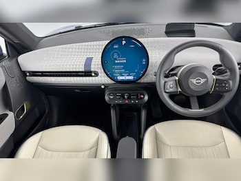 Used MINI Cooper 2024 for sale - 76760113: Photo