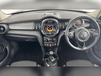 Used MINI Hatch 2018 for sale - 77696575: Photo